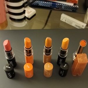 Lippie lot